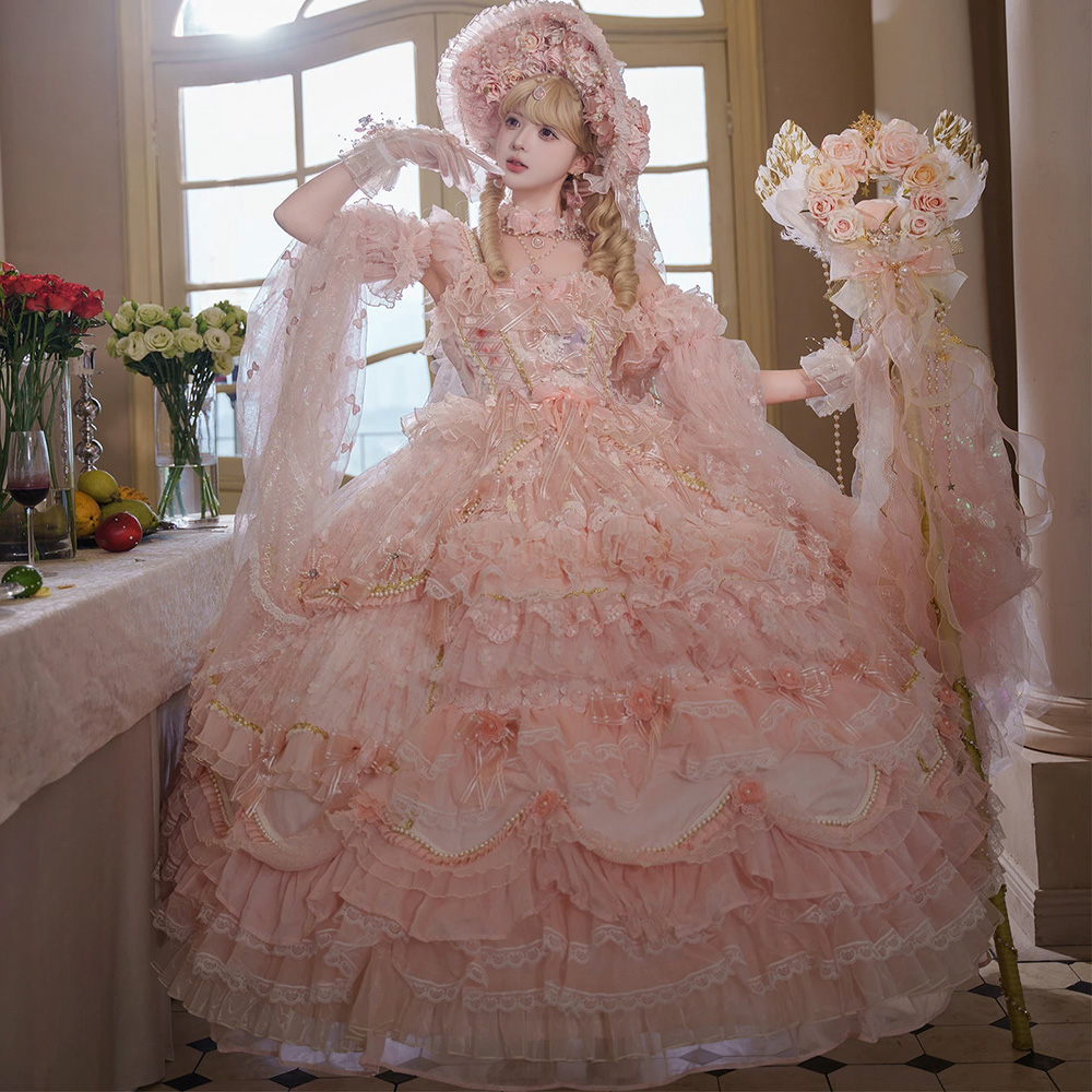 what is lolita fashion